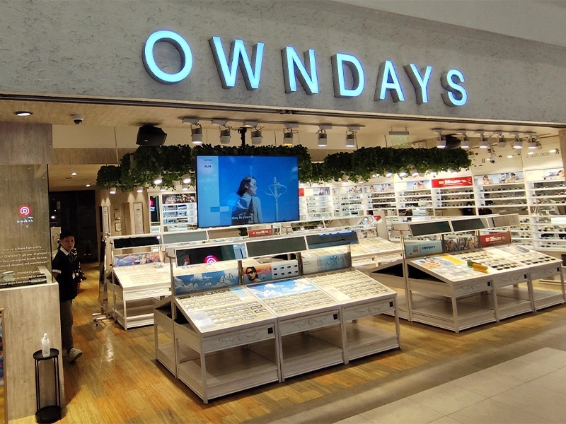 Owndays